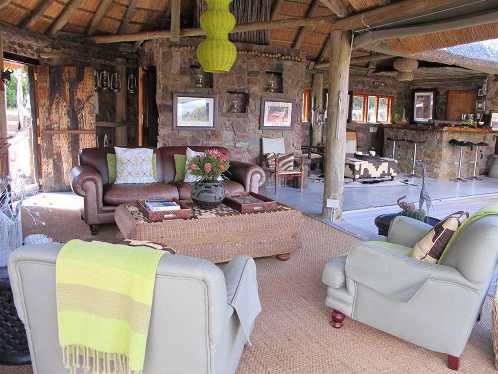 Hillsnek Safari Camp - Réserve animalière d'Amakhala Extérieur photo